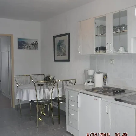 Sanja Apartment *